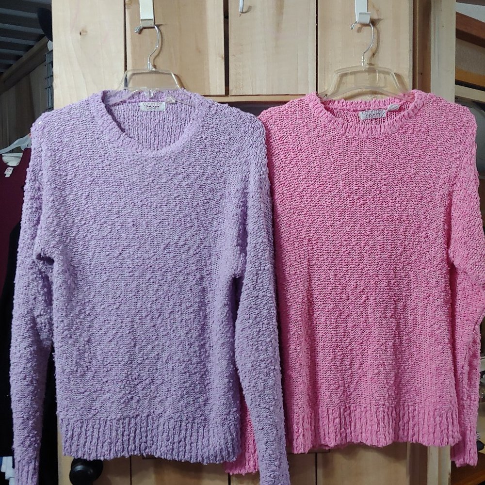 Country Craft womans vintage acrylic sweaters   size 42